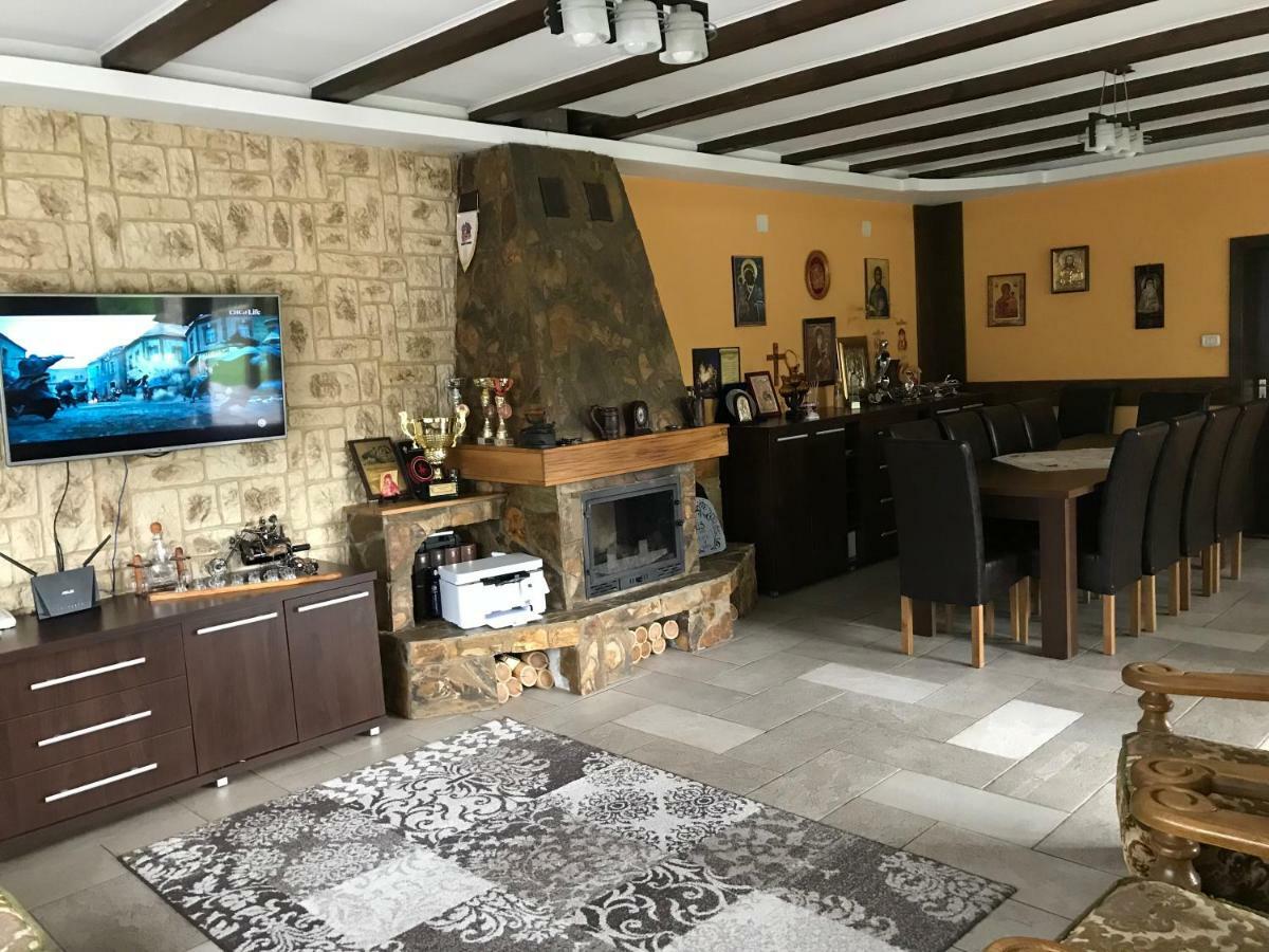 Pensiunea Raiul Muntilor Sebiş Dış mekan fotoğraf